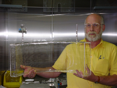 Francis Tasset with the OSIRIS (ISIS) banana cell