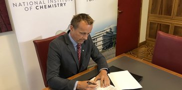 200817_ILL NIC signing ceremony.jpg