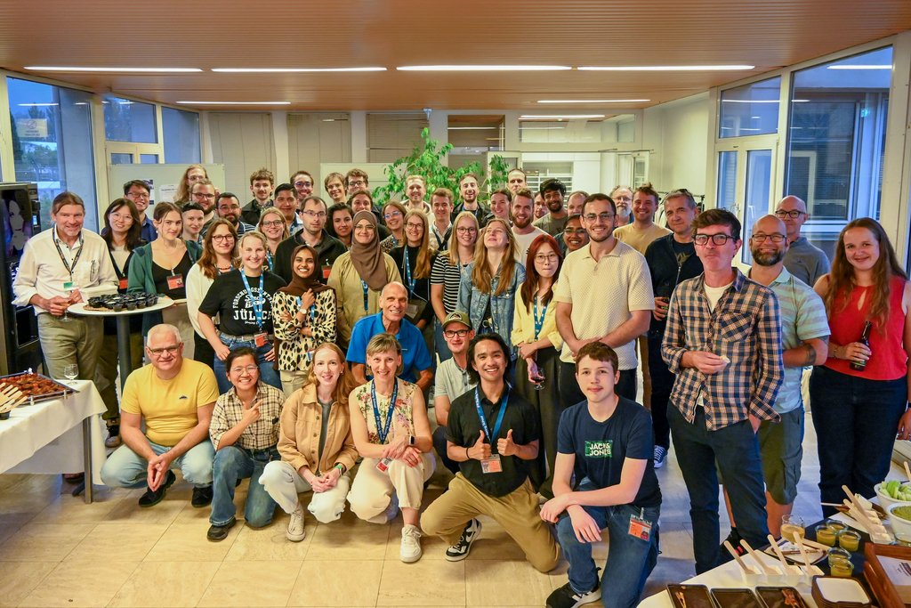 250904_JCNS lab course GroupPicture_c_S.Monfront ILL.jpg