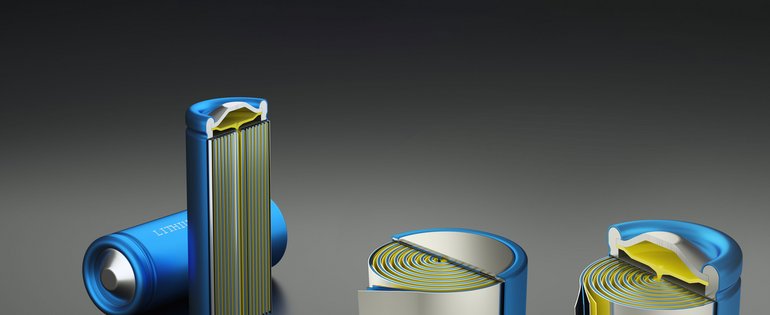 Lithium cells_ technical details plus inside views_AdobeStock_247551003.jpg