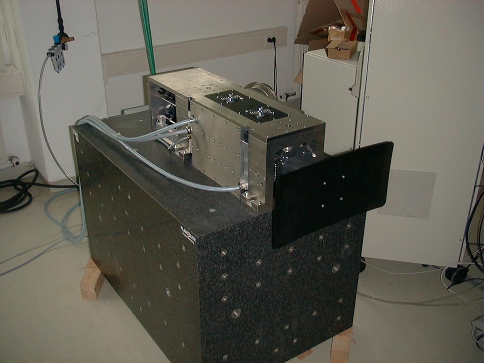 AEROLAS linear motor drive